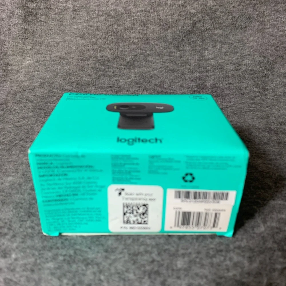 Logitech Black C270 HD Webcam for Crisp Video Calls